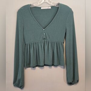Altar'd State Green Ribbed Empire-Waist Cropped V-Neck Top Size XS Long sleeve